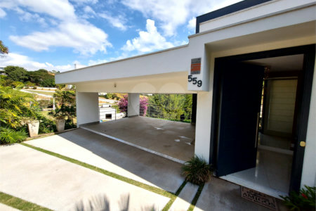 Casa à venda ou para alugar com 4 suítes no condomínio Jardim Primavera, Louveira - SP