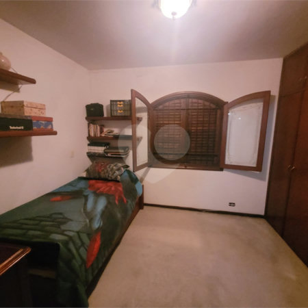 Casa à venda com 4 quartos, sendo 2 suítes, em Planalto Paulista, São Paulo, SP