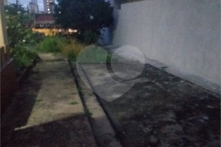 Terreno à venda com 3 quartos em Chora Menino, São Paulo, SP
