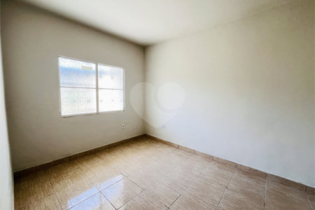 Casa à venda com 3 quartos em Campo Grande, Rio de Janeiro, RJ