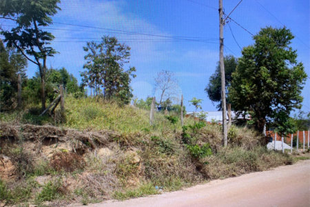 Terreno à venda em Pouso Alegre, Mairinque, SP