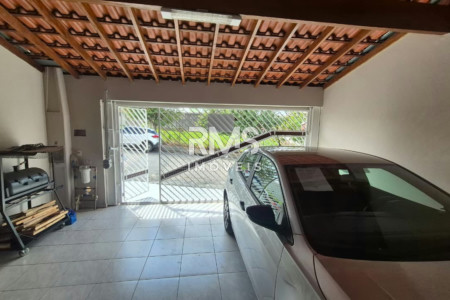 Casa à venda com 3 quartos, sendo 1 suíte,  em São Luiz, Itu, SP