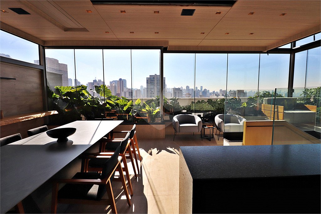 Apartamento à venda com 4 suítes em Santana, São Paulo, SP