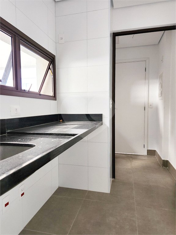 Apartamento à venda com 2 quartos, sendo 1 suíte,  em Vila Mariana, São Paulo, SP