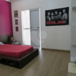 Casa à venda com 3 quartos, sendo 1 suíte, no condomínio Taquaral Village, São Paulo - SP