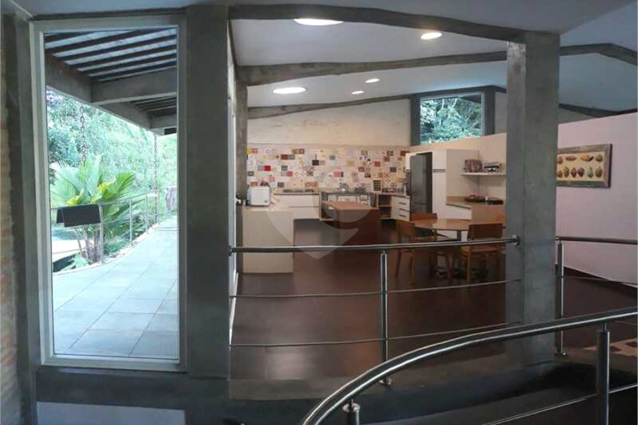 Casa à venda com 3 suítes em Serra da Cantareira, Mairiporã, SP