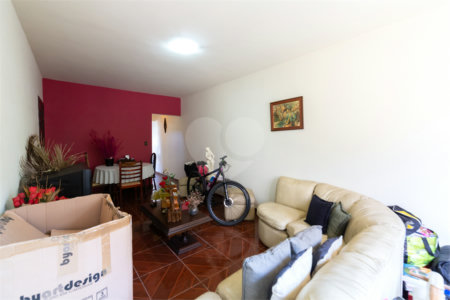Sobrado à venda com 3 quartos em Vila Mariana, São Paulo, SP