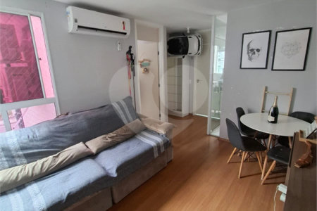 Apartamento à venda com 2 quartos em Santa Cruz, Rio de Janeiro, RJ
