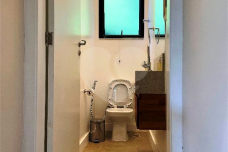 Casa à venda ou para alugar com 3 suítes em Tanque, Atibaia, SP