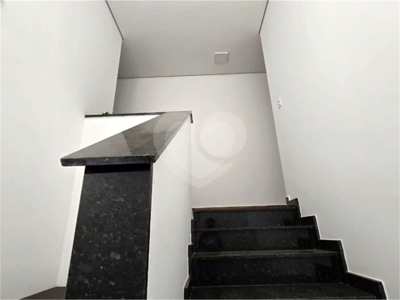 Sobrado à venda com 3 quartos, sendo 1 suíte, em Jardim Maristela, São Paulo, SP