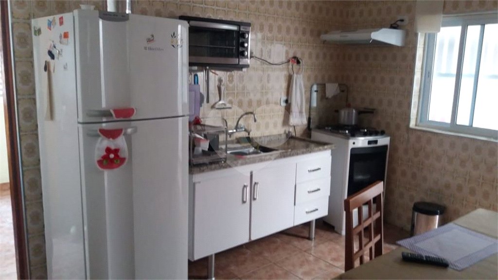 Sobrado à venda com 4 quartos em Jardim Guairaca, São Paulo, SP