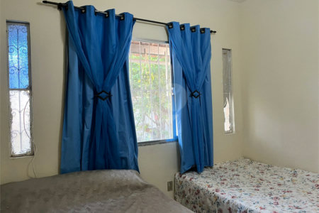 Casa à venda com 2 quartos, sendo 1 suíte,  em Caminho de Búzios, Cabo Frio, RJ