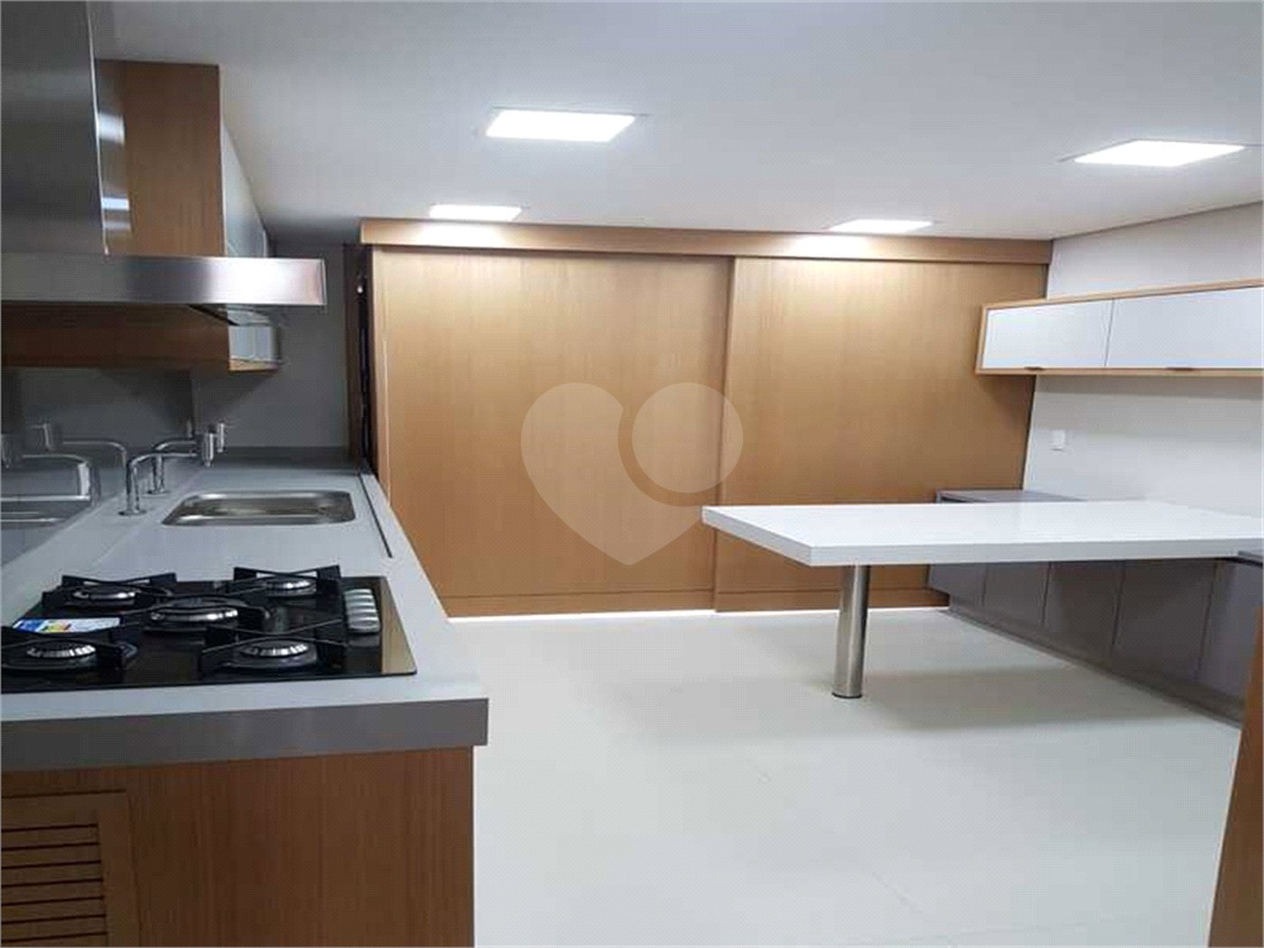 Apartamento à venda com 3 suítes em Jardim Portal da Colina, Sorocaba, SP