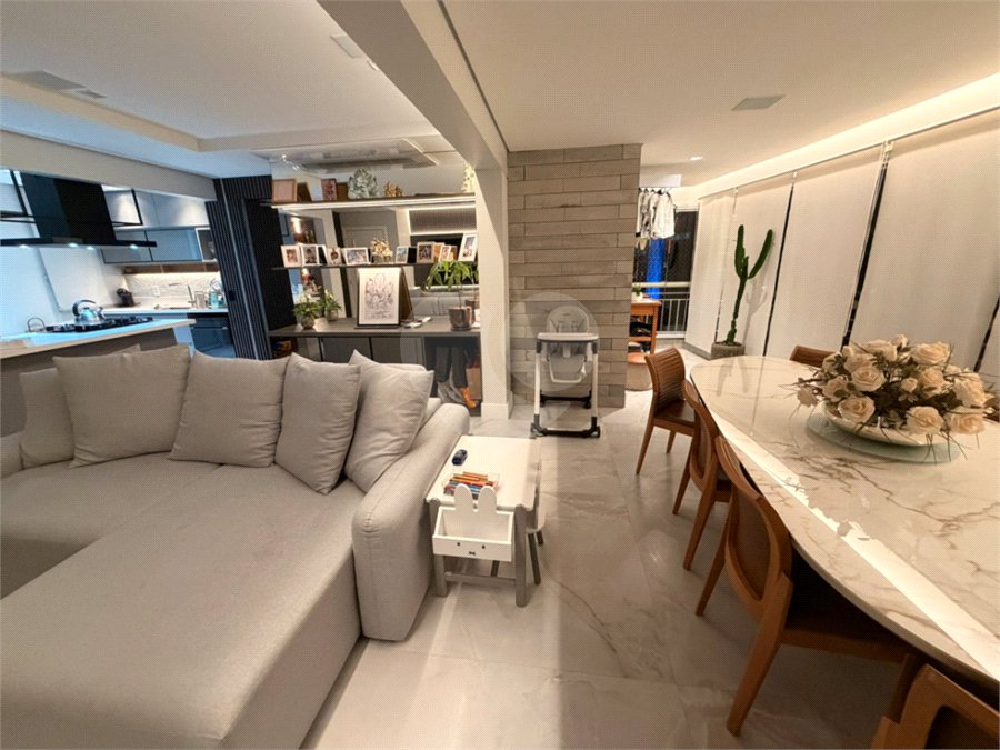 Apartamento à venda com 3 quartos, sendo 1 suíte,  em Granja Julieta, São Paulo, SP
