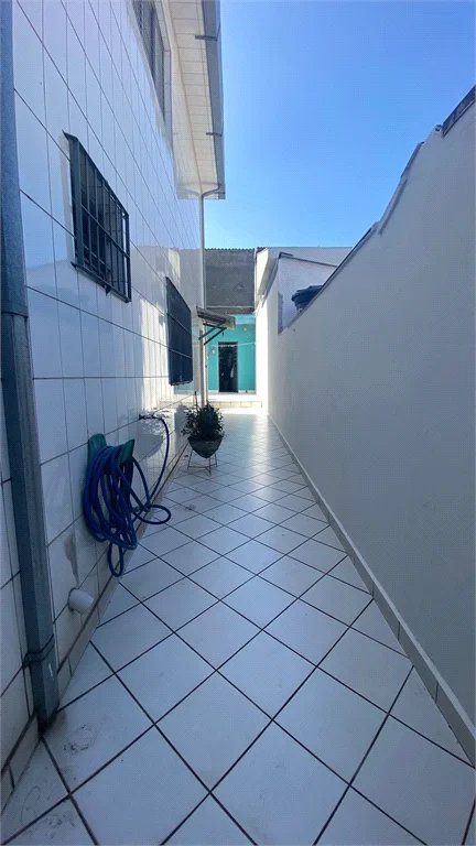 Sobrado à venda com 3 quartos em Parque Independência, São Paulo, SP