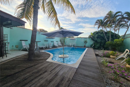 Casa à venda com 3 suítes em Jardim Simus, Sorocaba, SP