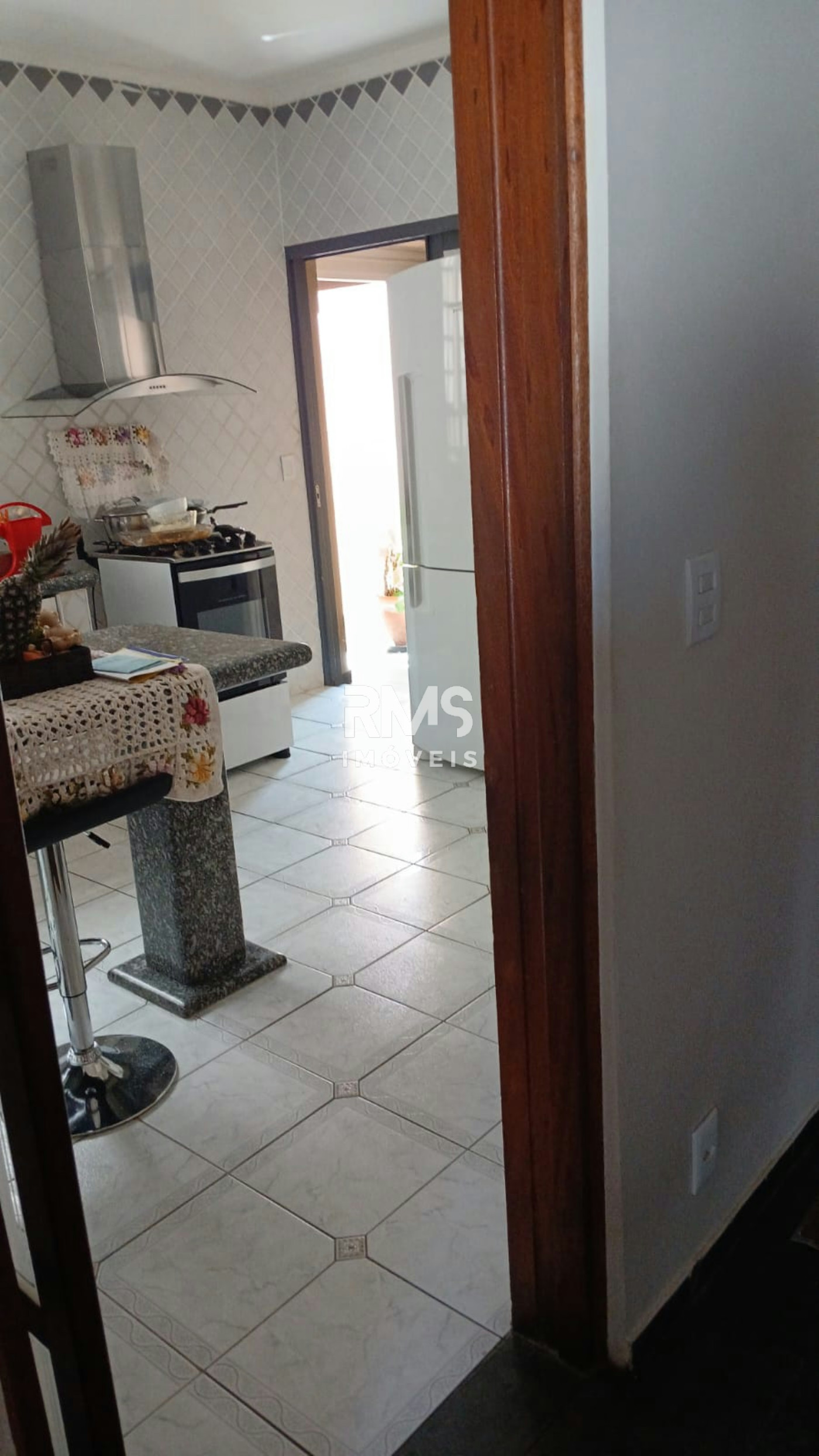 Casa à venda com 3 quartos, sendo 1 suíte,  no Brasil, Itu, SP