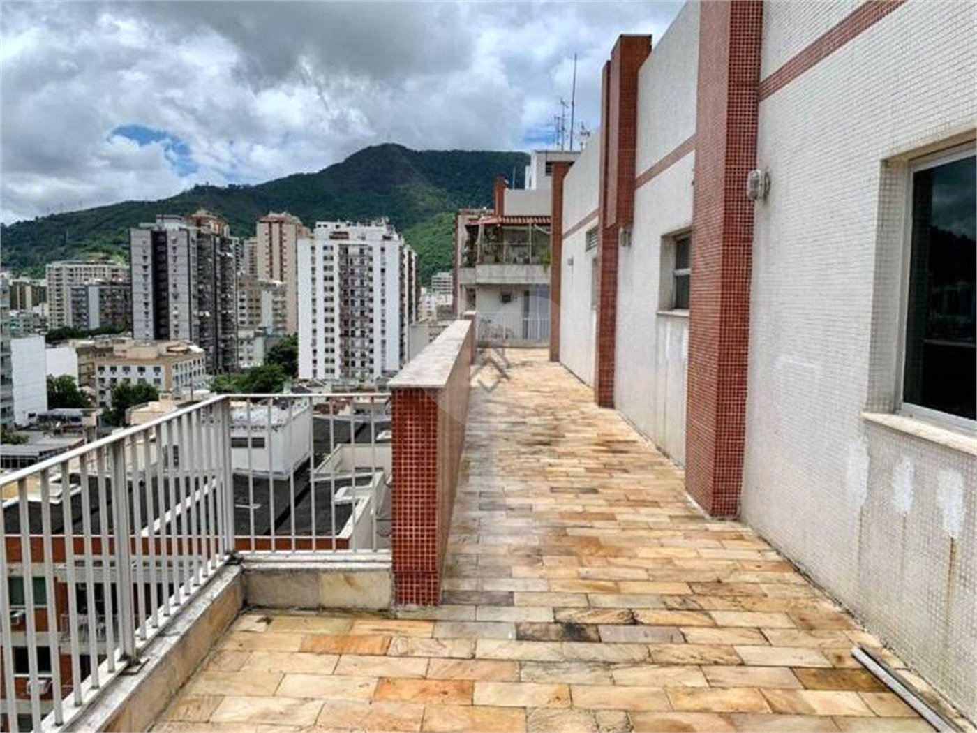 Cobertura à venda com 3 quartos, sendo 1 suíte, em Vila Isabel, Rio de Janeiro, RJ