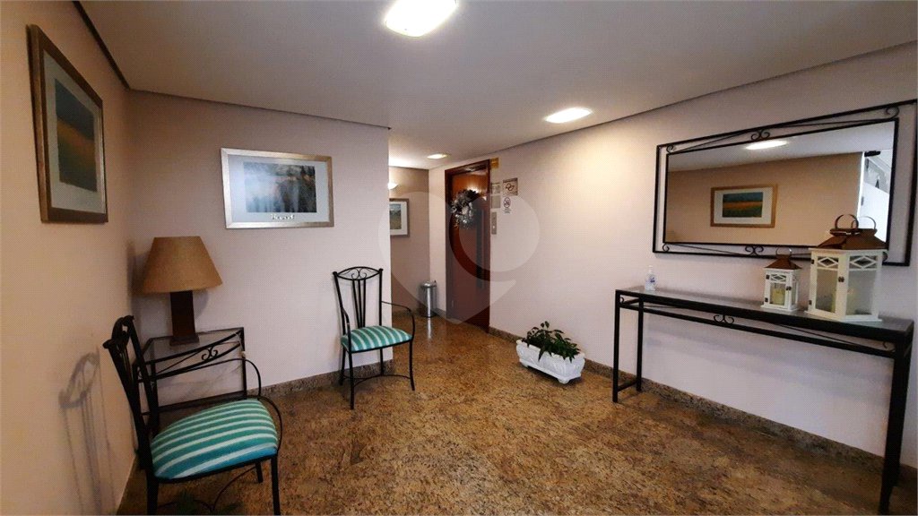 Apartamento à venda com 3 quartos, sendo 1 suíte, em Santa Cecília, São Paulo, SP