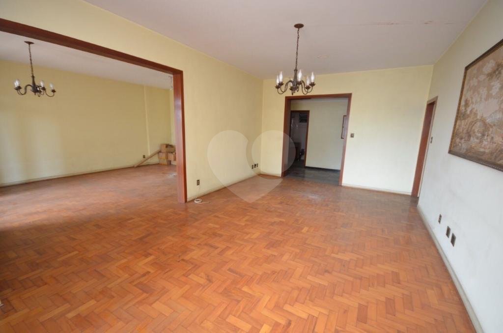 Apartamento à venda com 3 quartos, sendo 2 suítes, em República, São Paulo, SP