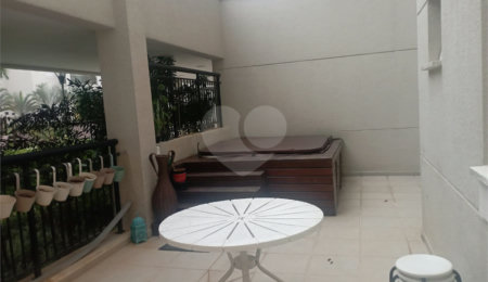 Apartamento à venda com 3 quartos, sendo 2 suítes,  em Tremembé, São Paulo, SP