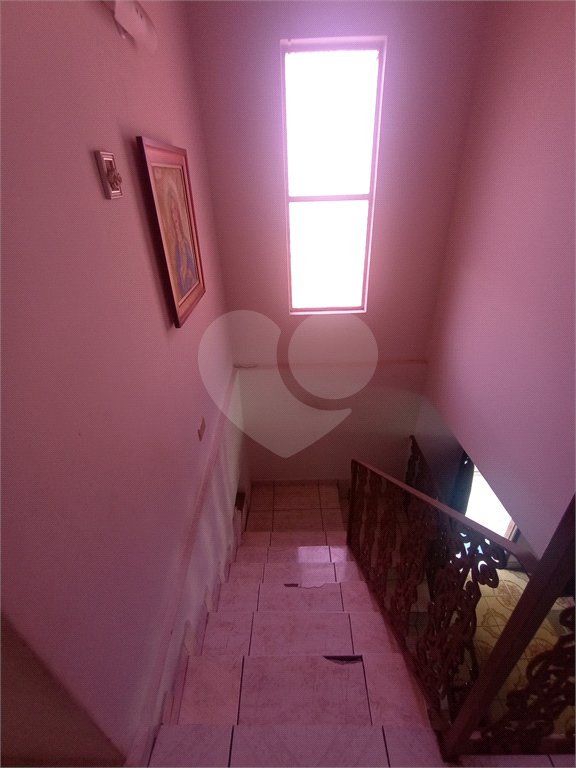 Sobrado à venda com 4 quartos, sendo 1 suíte, em Jardim Marisa, São Paulo, SP
