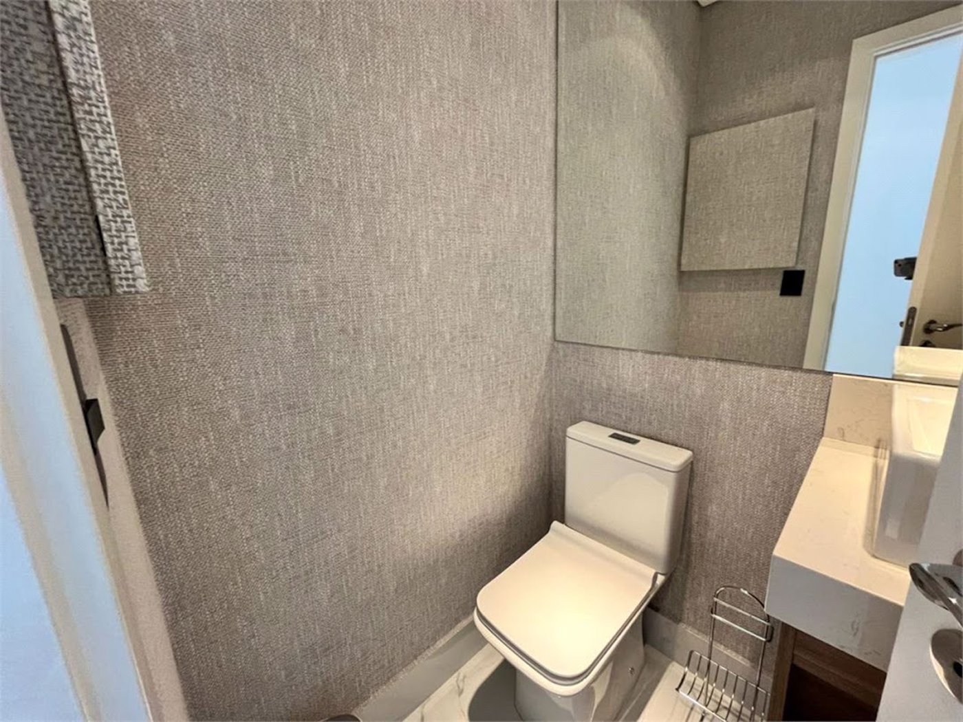 Apartamento com 1 quarto com hidromassagem e vista para o mar à venda em Aparecida - SP