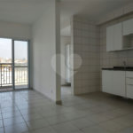 Apartamento para alugar com 2 quartos, sendo 1 suíte,  em Jardim das Palmeiras, Atibaia, SP