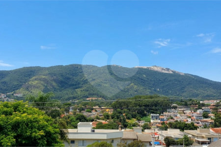Casa à venda com 3 suítes em Recreio Maristela, Atibaia, SP