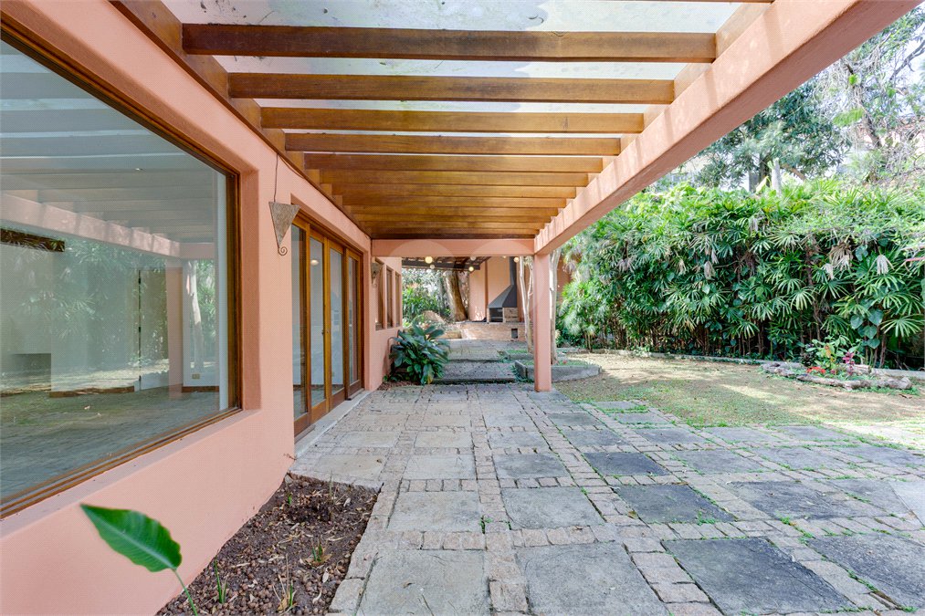 Casa Térrea à venda com 3 quartos, sendo 1 suíte, em Jardim Petrópolis, São Paulo, SP