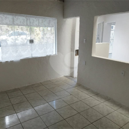 Casa à venda com 2 quartos em Vila Santa Rita, Sorocaba, SP
