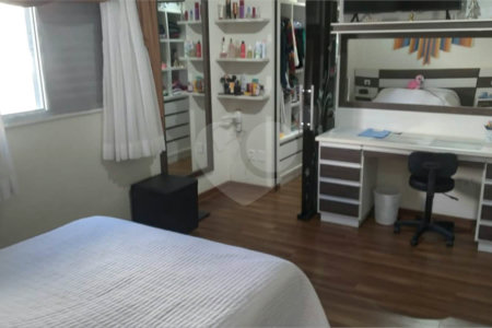 Casa à venda com 3 suítes no condomínio Damha III, São Carlos - SP