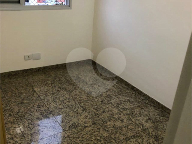 Apartamento à venda com 2 quartos, sendo 1 suíte,  em Santana, São Paulo, SP