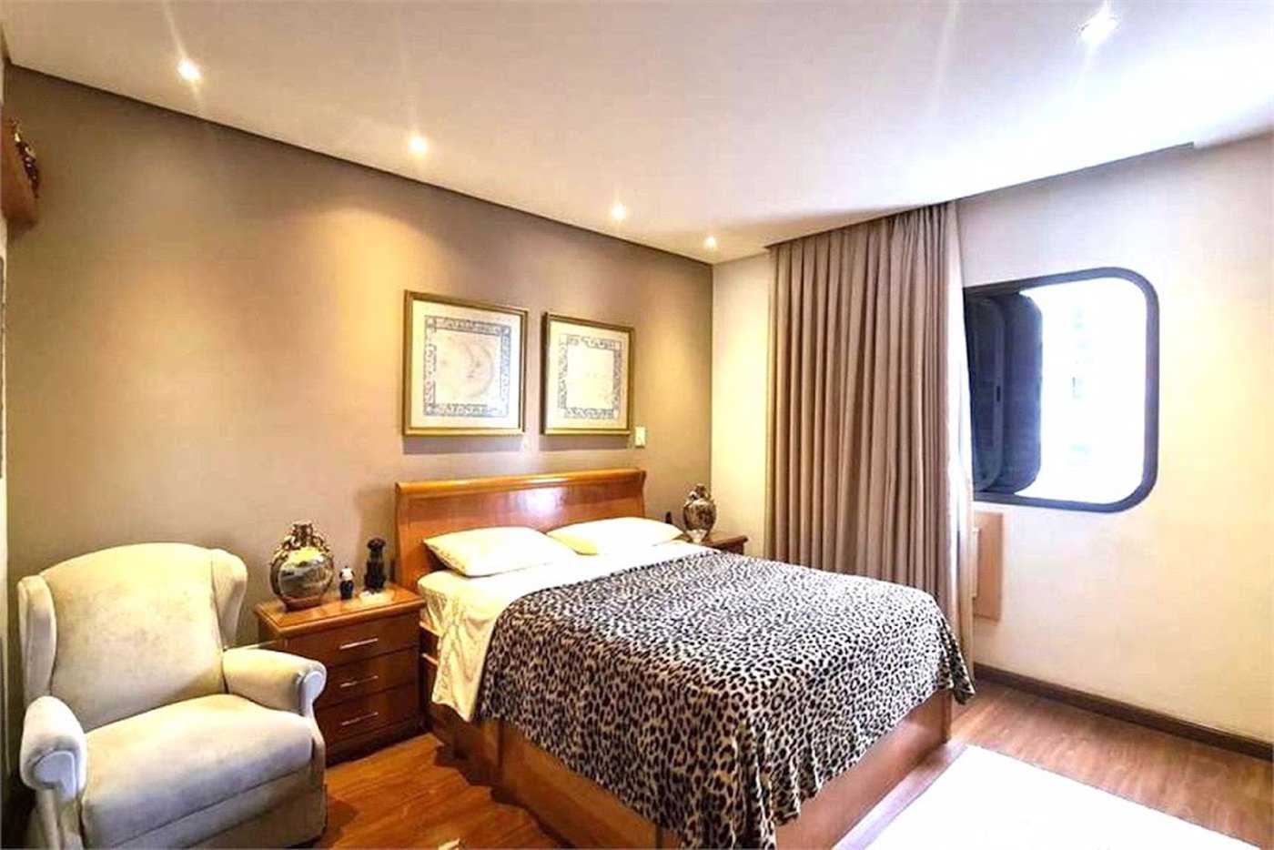 Apartamento Residencial à venda, Gonzaga, Santos - AP0964.