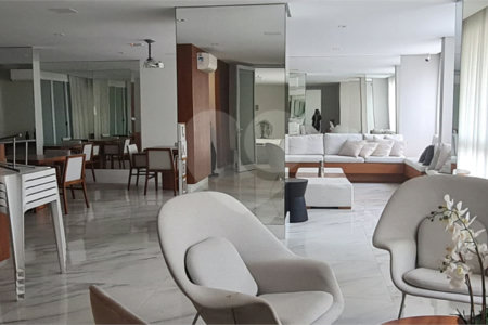 Apartamento à venda na Mooca com 3 quartos, sendo 1 suíte 68 m2