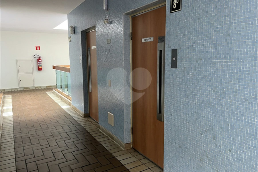 Apartamento à venda ou para alugar com 3 quartos, sendo 1 suíte, em Enseada, Guarujá, SP