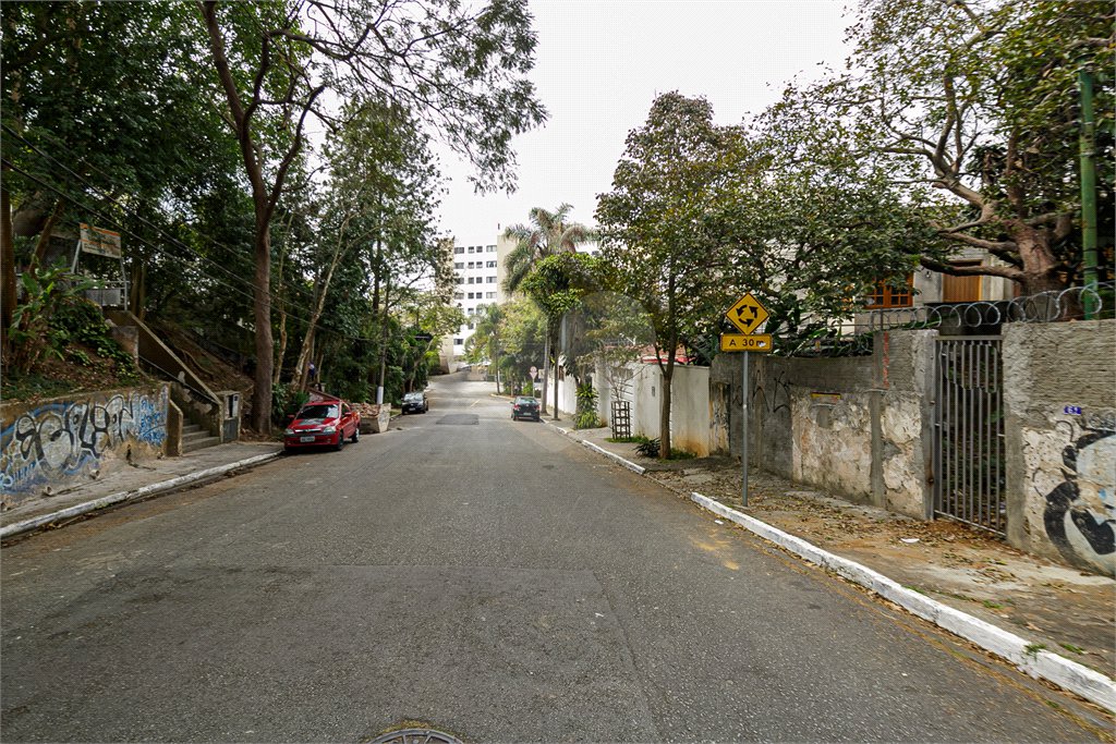 Terreno à venda em Jardim Prudência, São Paulo, SP