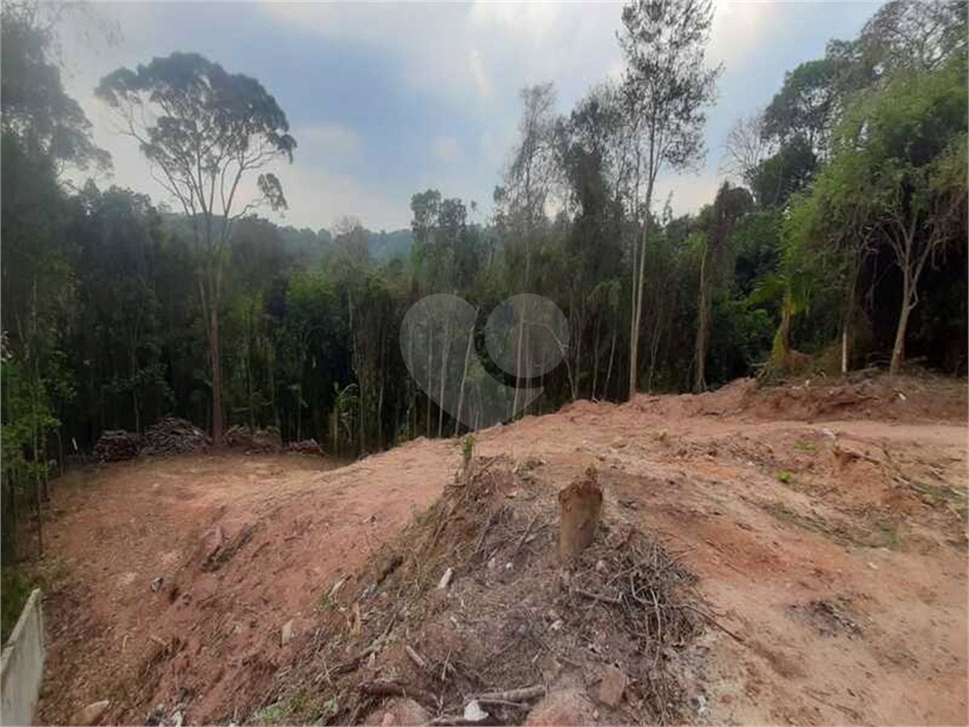 Terreno à venda no condomínio Alpes da Cantareira, Mairiporã - SP
