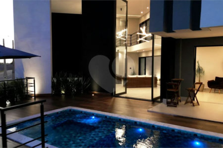 Casa à venda com 4 suítes em Monte Alegre, Vinhedo, SP