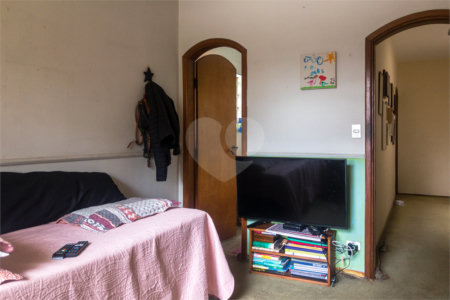 Casa à venda com 3 quartos, sendo 2 suítes, em Granja Julieta, São Paulo, SP