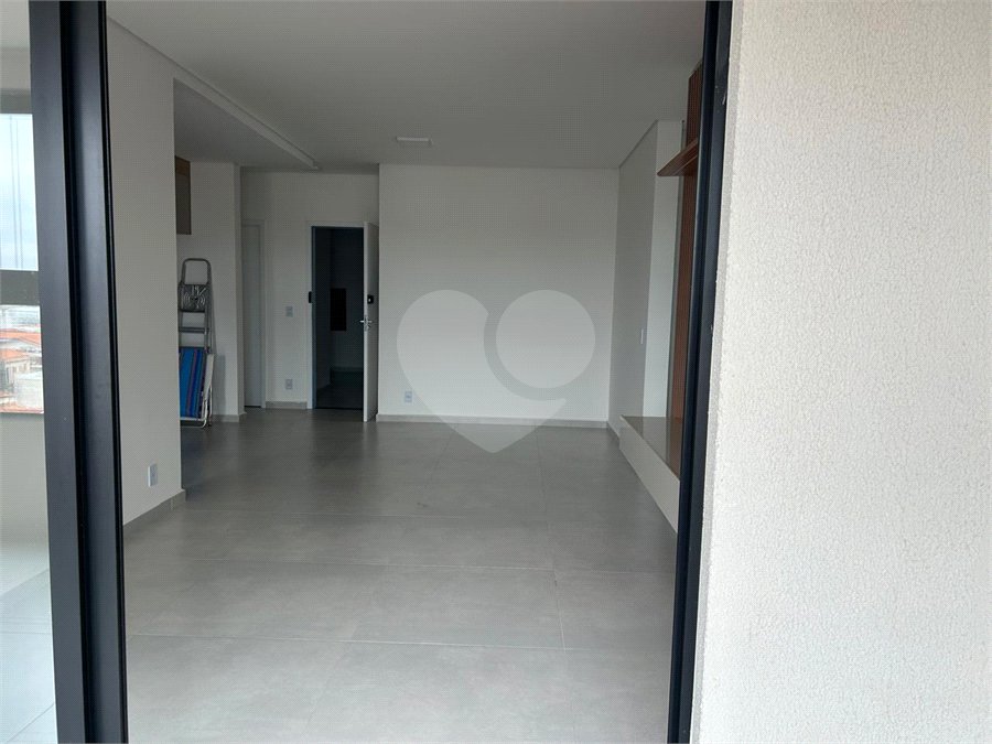 Apartamento à venda ou para alugar com 3 suítes em Vila Lucy, Sorocaba, SP