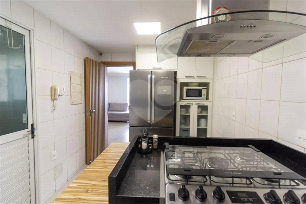 Apartamento à venda com 3 quartos, sendo 2 suítes, em Brooklin Paulista, São Paulo, SP