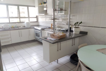 Apartamento à venda com 3 suítes em Morumbi, São Paulo, SP