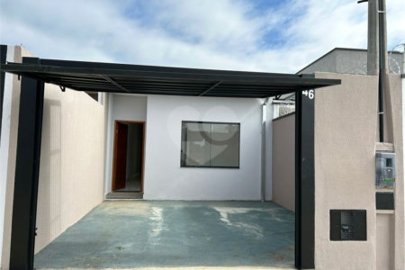 Casa à venda com 2 quartos, sendo 1 suíte, em Residencial Antares, Taubaté, SP