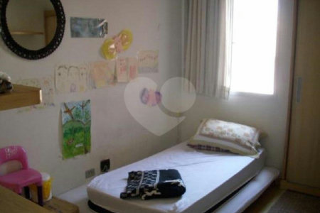 Apartamento à venda com 3 quartos, sendo 1 suíte, em Paraíso, São Paulo, SP