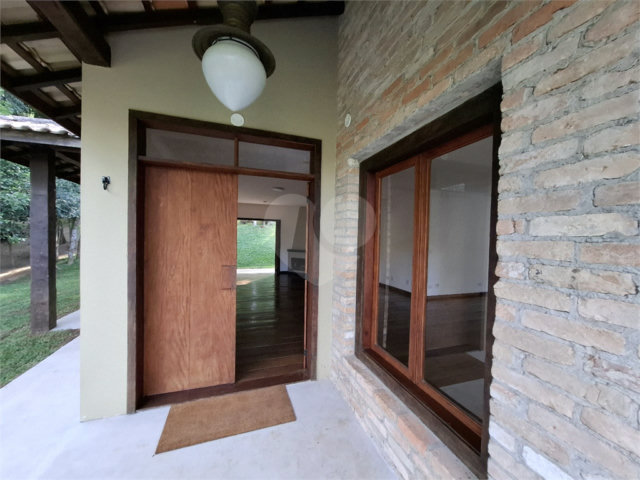 Casa Térrea à venda com 2 suítes em Serra da Cantareira, Mairiporã, SP