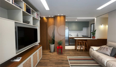 Apartamento à venda com 2 suítes em Indianópolis, São Paulo, SP