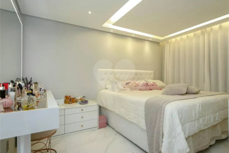 Apartamento reformado a venda no Alto da Boa Vista