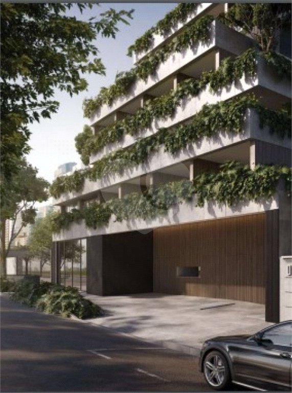 Apartamento à venda com 3 suítes em Cerqueira César, São Paulo, SP