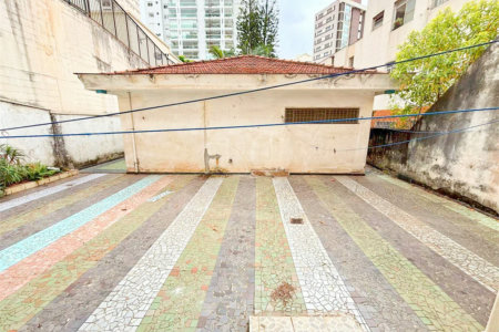 Casa Térrea na Vila Mariana com 480 metros de terreno